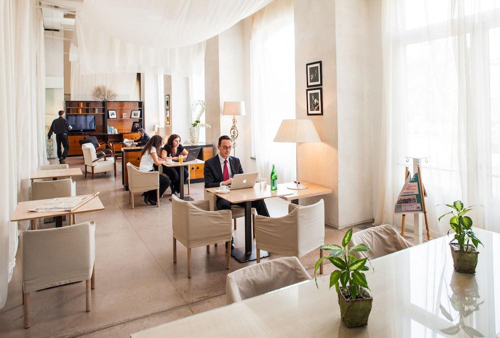 Cosmo Hotel Palace Cinisello Balsamo Esterno foto